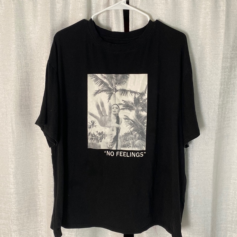 Selena Gomez Tour Tshirt No Feelings